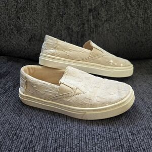 Toms Luca Rose Gold Cheetah Print Slip On Canvas Shoes